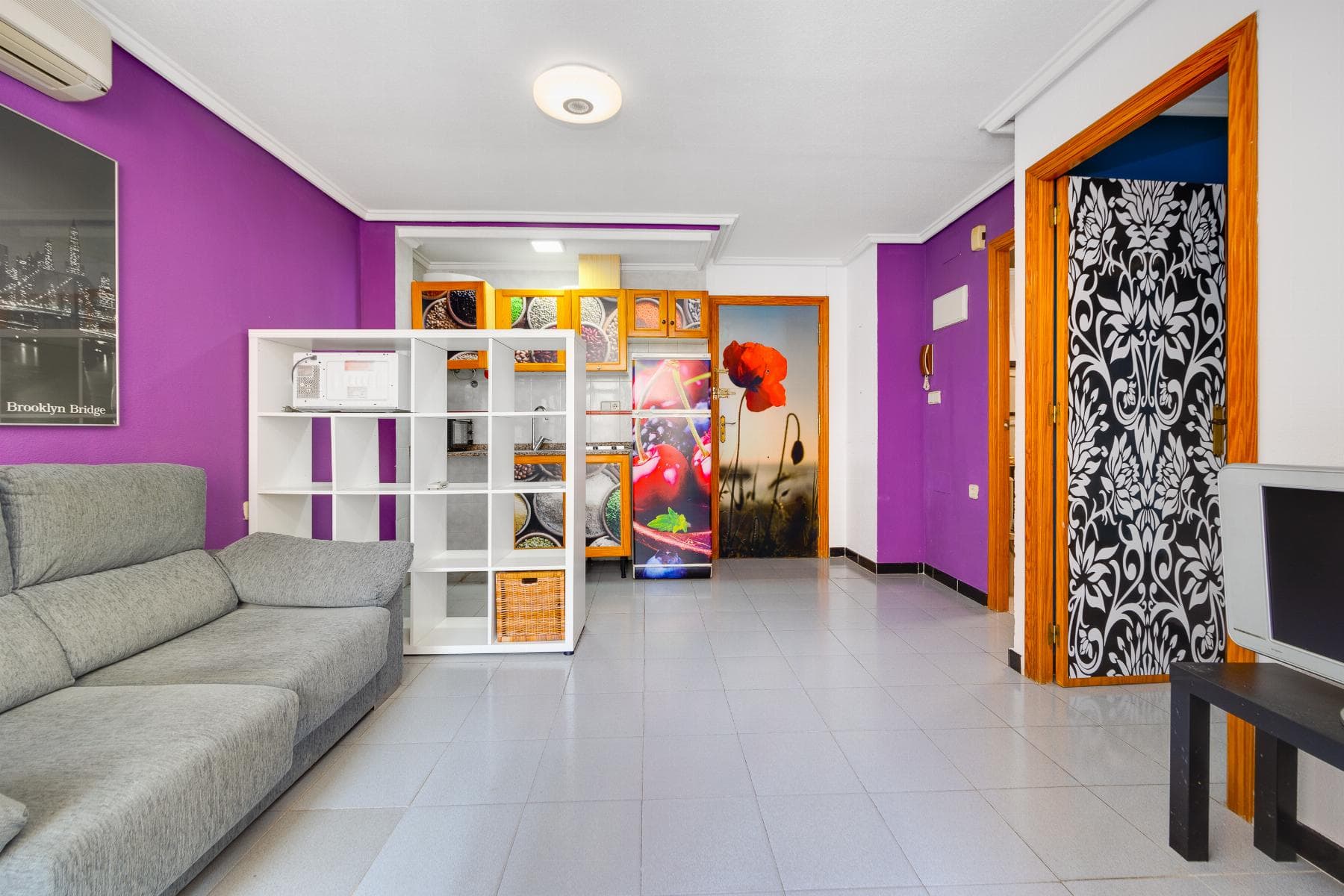 Gallery image