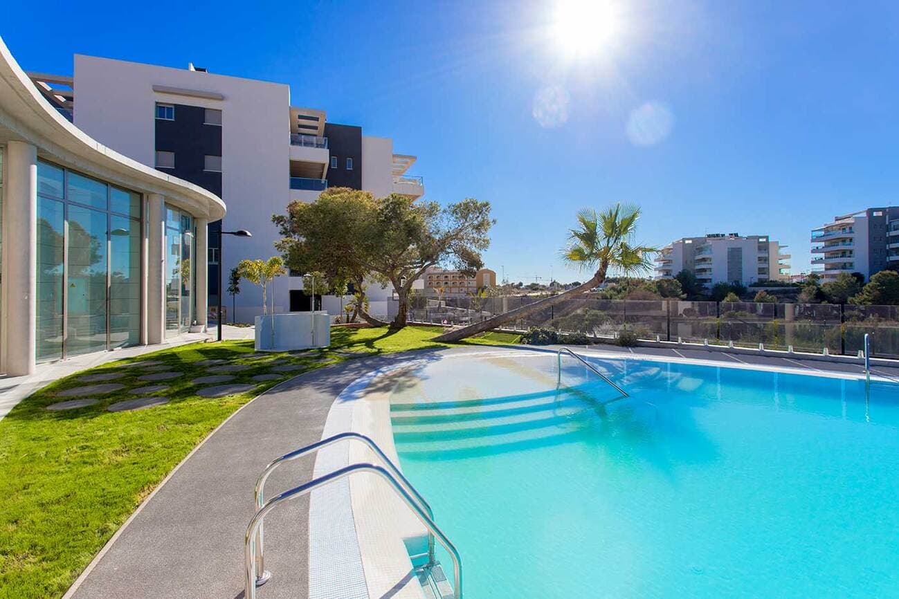 Bedrooms: 3, Bathrooms: 2, Apartment in Orihuela  Costa, Alicante, Spain
