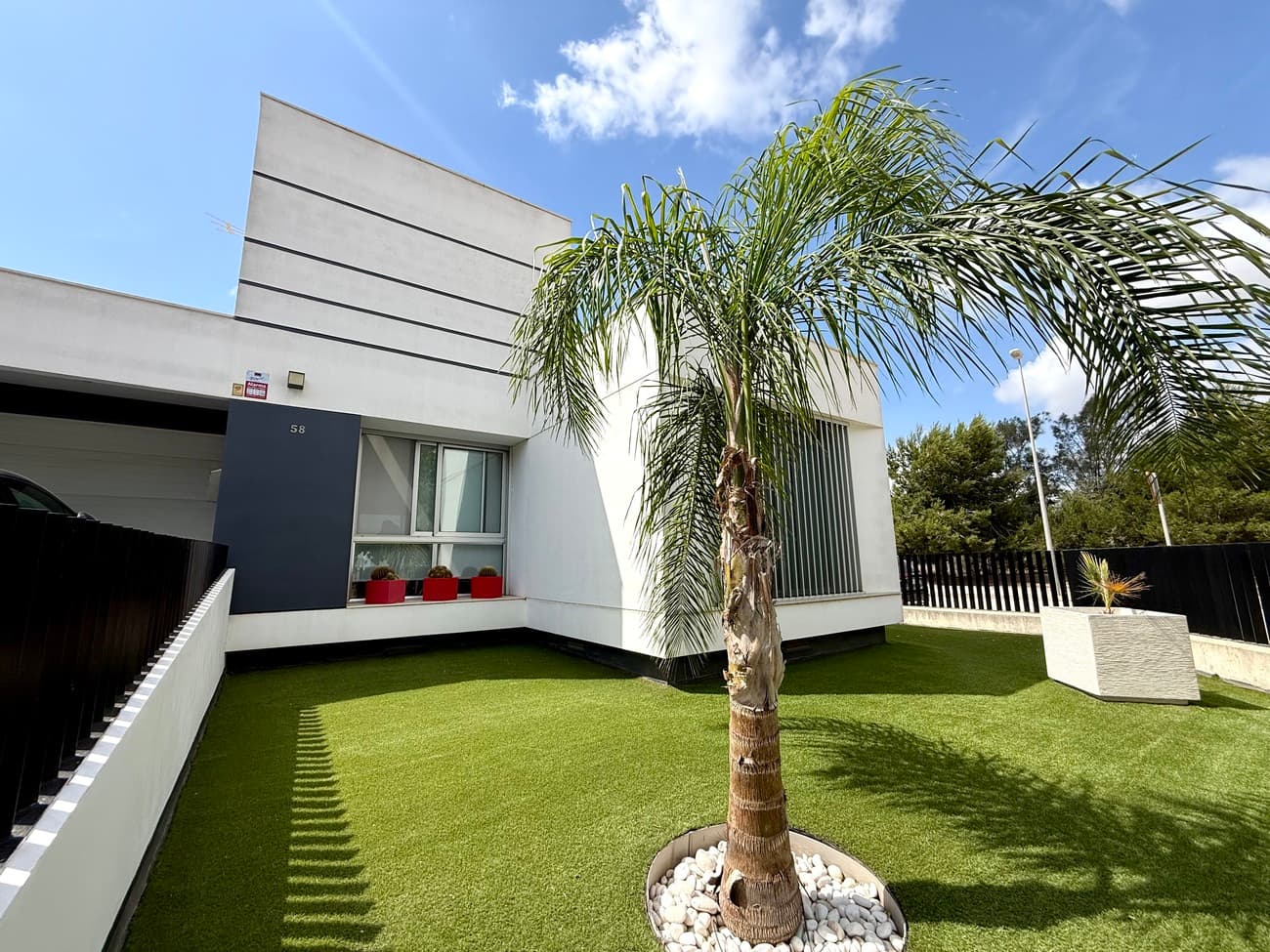 Some homes have something special. The moment you drive onto the property, you feel it immediately: space, peace, and comfort. This beautiful villa in Dolores is one of those places where every day feels like a holiday, while all amenities are just minutes away.<br /><br />Located in a peaceful area just outside the town centre, this property offers maximum privacy without sacrificing convenience. Shops, restaurants, schools, and all daily amenities are nearby. Within walking distance, you'll also find a comprehensive sports complex featuring tennis courts, football fields, a skate park, and a public swimming pool.<br /><br />Built in 2013, the villa perfectly combines modern comfort with timeless elegance. With three spacious bedrooms and three stylish bathrooms, there is plenty of room for the whole family or to comfortably welcome guests.<br /><br />Its south-facing orientation provides an abundance of natural light throughout the year. From the cosy veranda, you can enjoy views of the garden and private swimming pool in every season. Across from the property is a park, ensuring uninterrupted green views and open surroundings.<br /><br />Practicality is another strong point of this home. The enclosed garage offers ample space for vehicles and storage. A truly outstanding feature is the impressive full basement of no less than 353 m², offering endless possibilities: a gym, workshop, hobby room, storage area, or even additional living space.<br /><br />The villa is equipped with all the modern comforts you would expect, including electric shutters and hot/cold air conditioning, ensuring a pleasant indoor climate all year round.<br /><br />Why you'll love this property<br />- Quiet location just outside the centre of Dolores<br />- Private swimming pool and landscaped garden<br />- South-facing orientation<br />- Veranda<br />- 3 bedrooms and 3 bathrooms<br />- Full basement (353 m²)<br />- Large enclosed garage<br />- Electric shutters<br />- Hot/cold air conditioning<br />- Views of a green park<br />- Close to shops, restaurants and all amenities<br />- Near primary and secondary schools<br />- Walking distance to a large sports complex<br />- Modern villa built in 2013<br />-> And all of this just 10 km from the beach!<br /><br />This villa offers the best of both worlds: the tranquillity of country living and the vibrancy of a charming Spanish town within easy reach. A home where space, comfort, and quality of life come together. This is more than just a house; it's a place to create lasting memories.